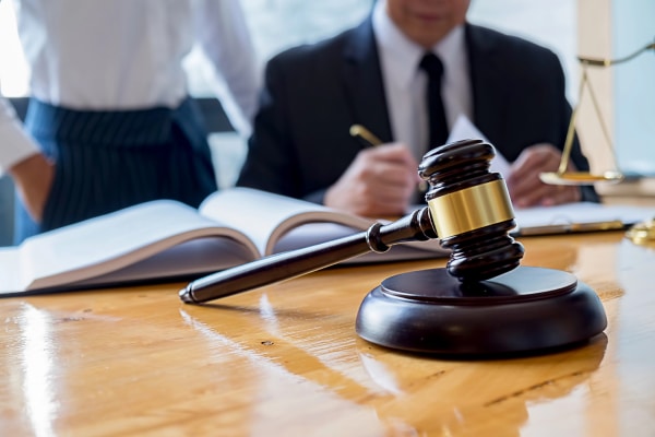 How to Challenge a Search Warrant in Court